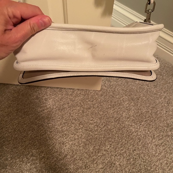 White Coach Purse - Picture 5 of 9